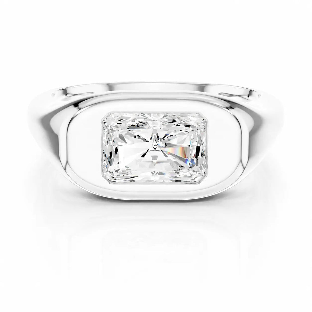 The Modern Heirloom Ring – Round (925 Sterling Silver)