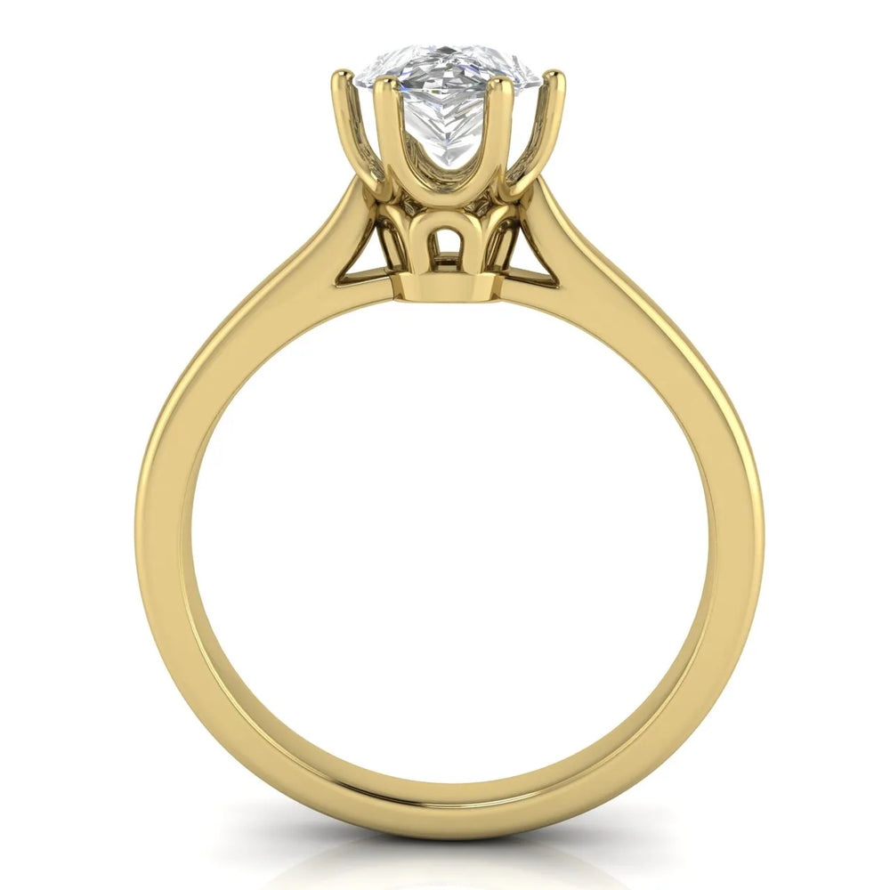 Romantic Solitaire Ring with Timeless Design