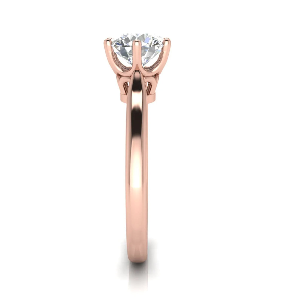 Romantic Solitaire Ring with Timeless Design