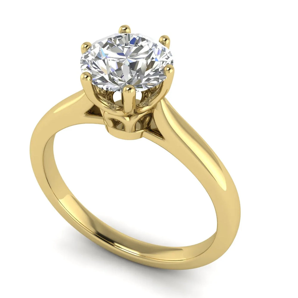 Romantic Solitaire Ring with Timeless Design