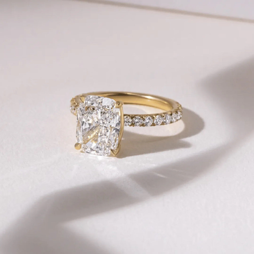 Cushion Cut Labgrown Engagement Ring