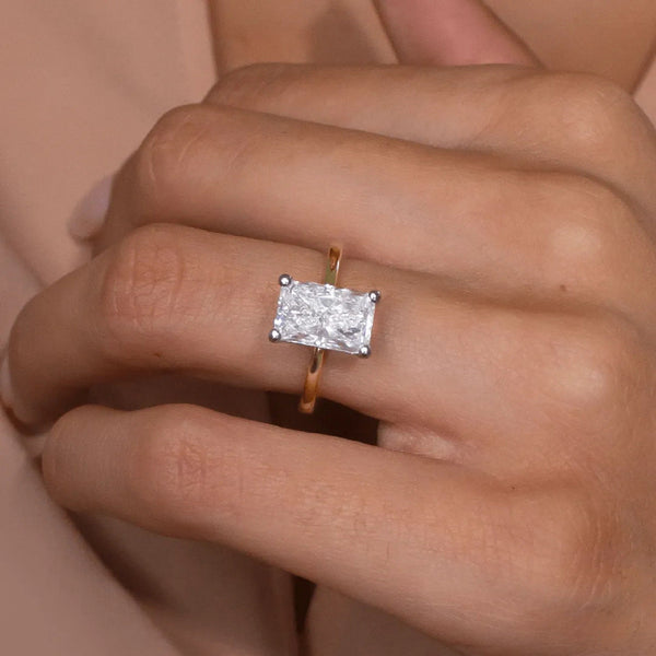 Radiant Cut Labgrown Engagement Ring
