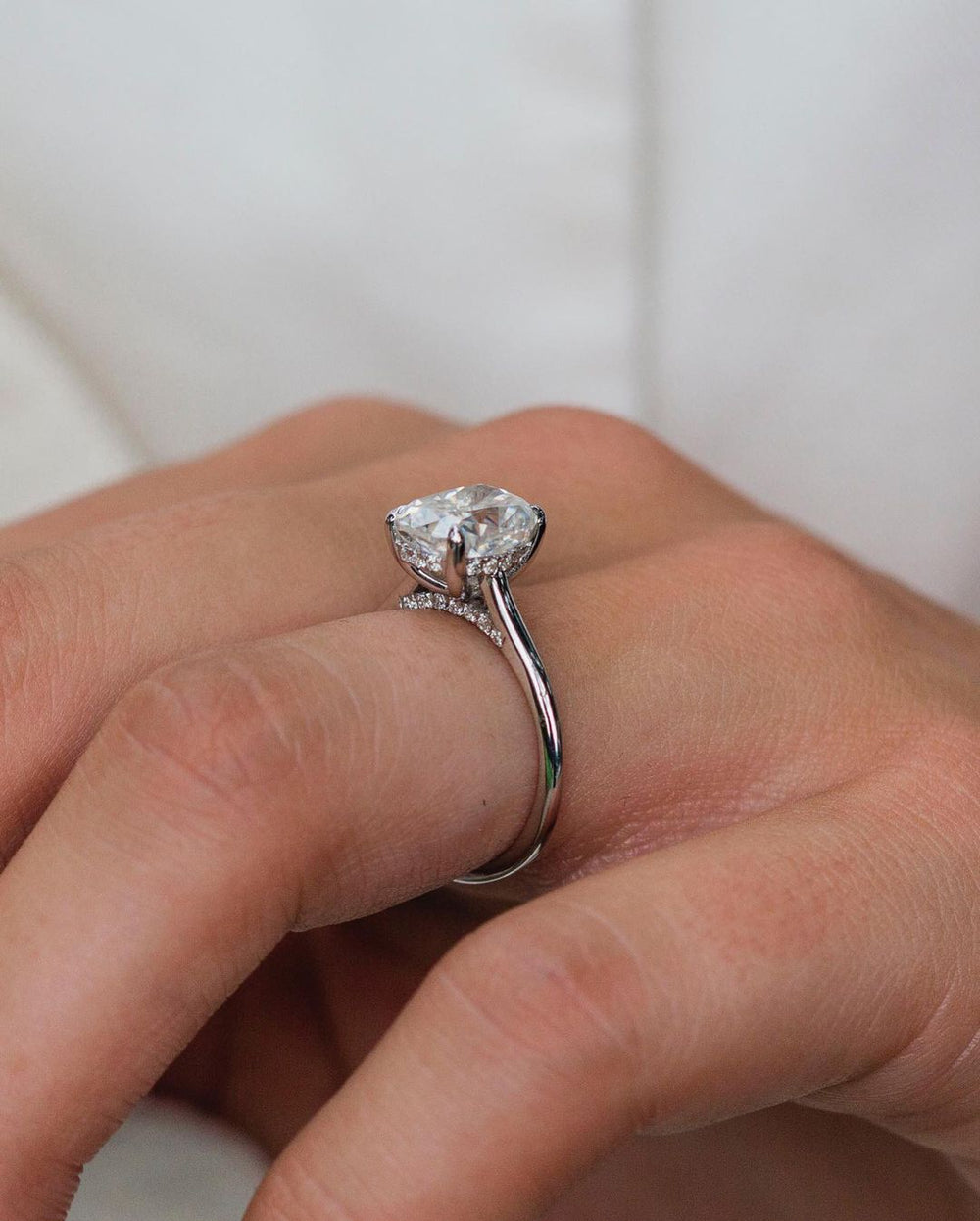 Cushion Cut Labgrown Engagement Ring