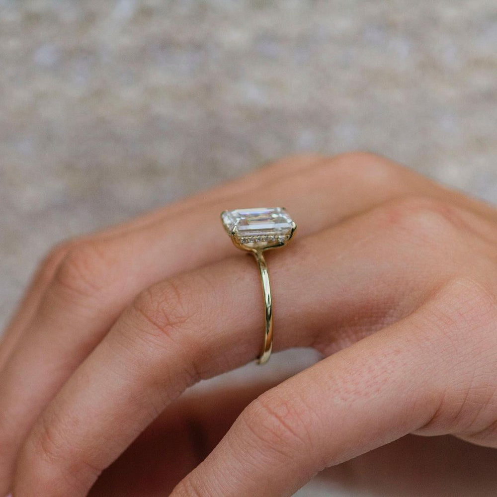 Emerald Cut Labgrown Engagement Ring