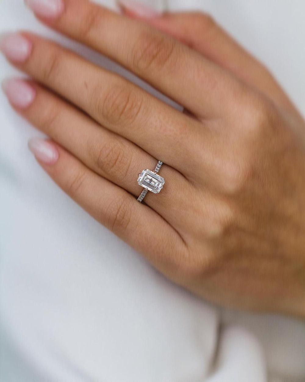 Emerald Cut Labgrown Engagement Ring