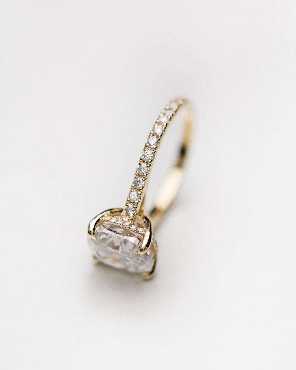 Cushion Cut Labgrown Ring