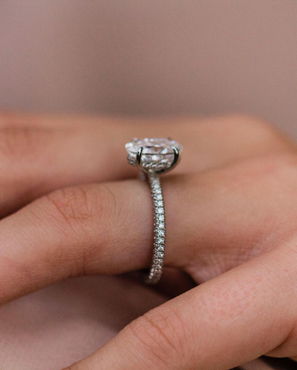 Oval Cut Labgrown Engagement Ring