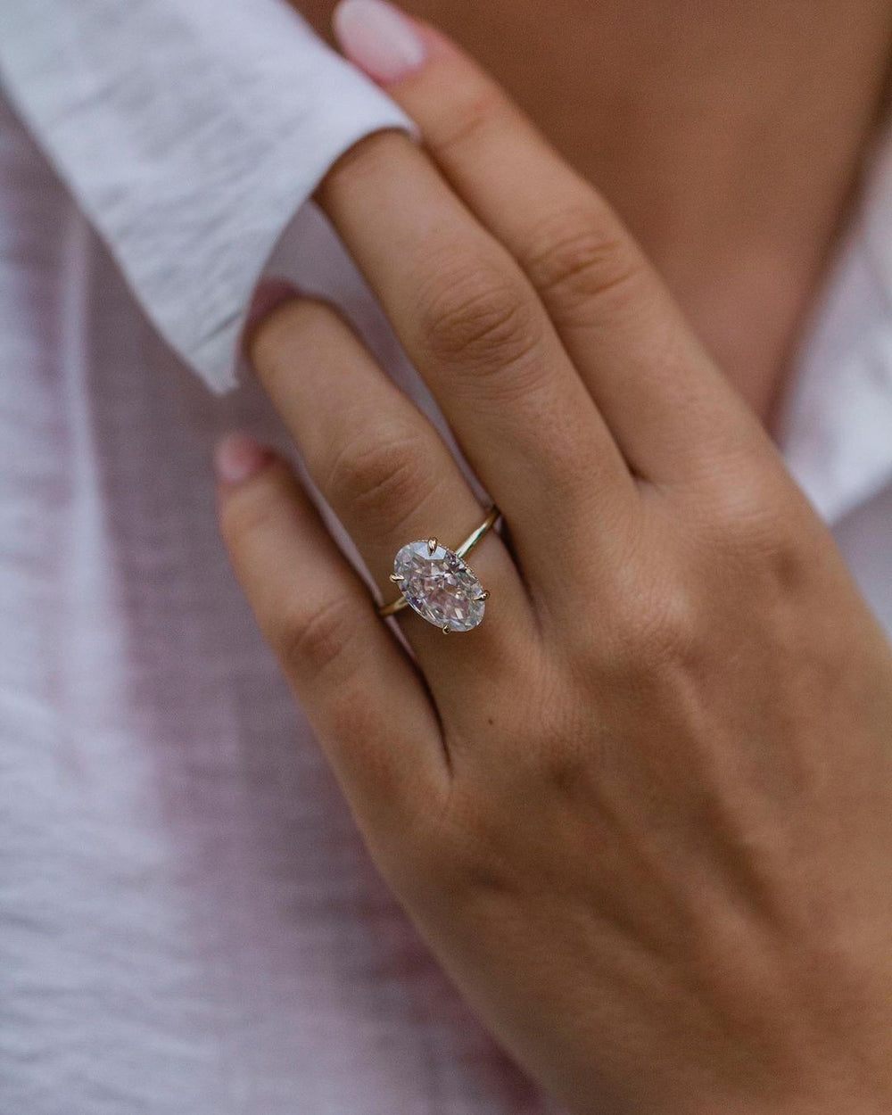 Oval Cut Labgrown Engagement Ring