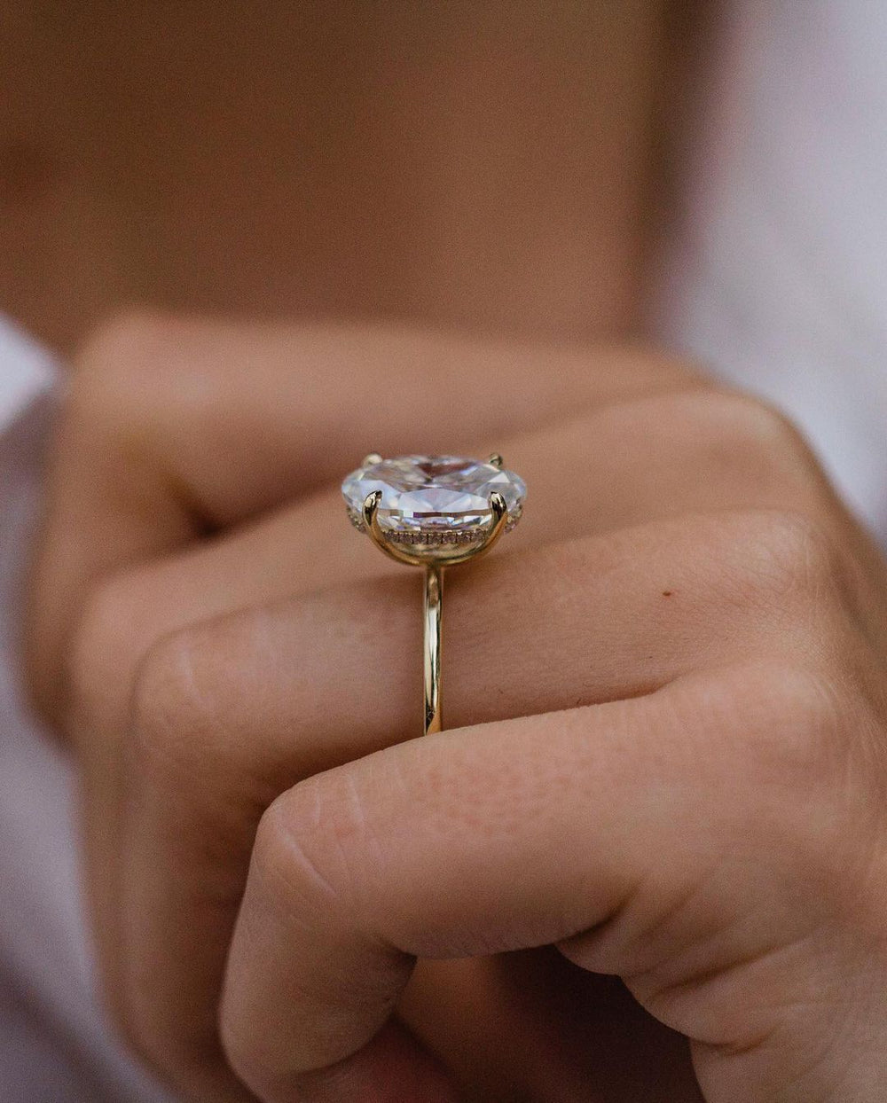 Oval Cut Labgrown Engagement Ring