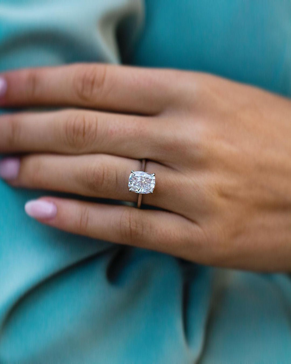 Cushion Cut Labgrown Engagement Ring