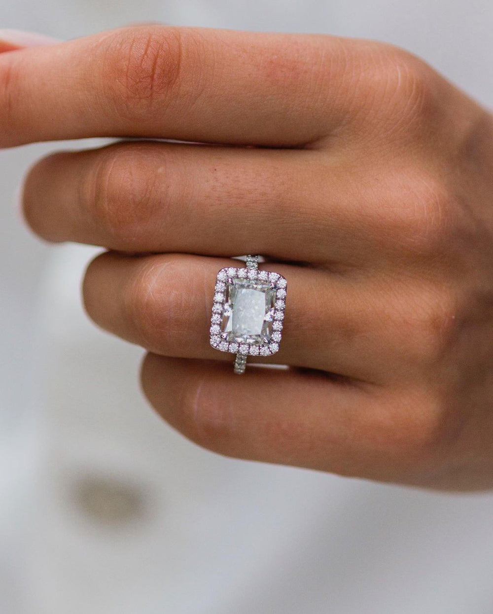 Radiant Cut Labgrown Engagement Ring