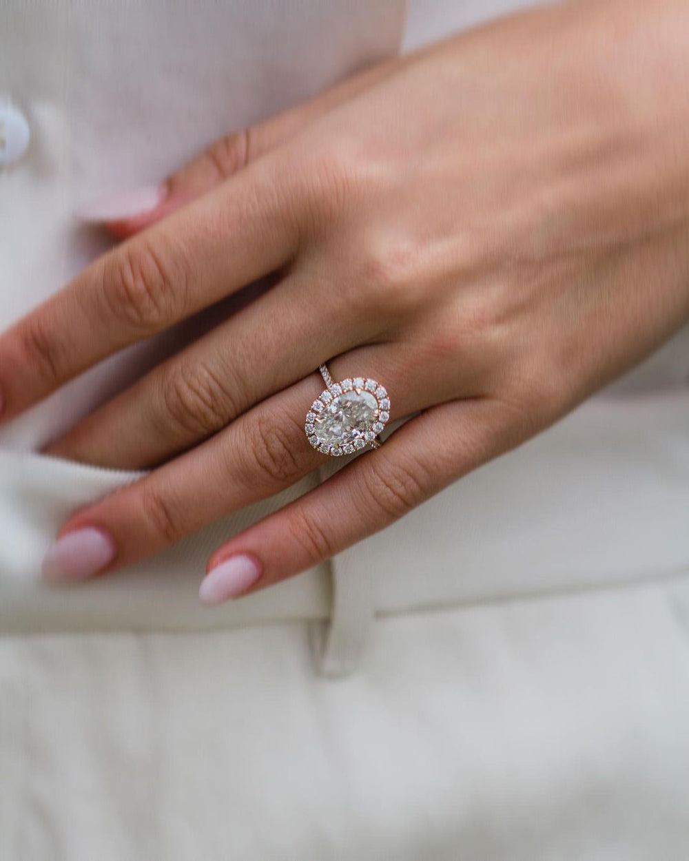 Oval Cut Labgrown Engagement Ring