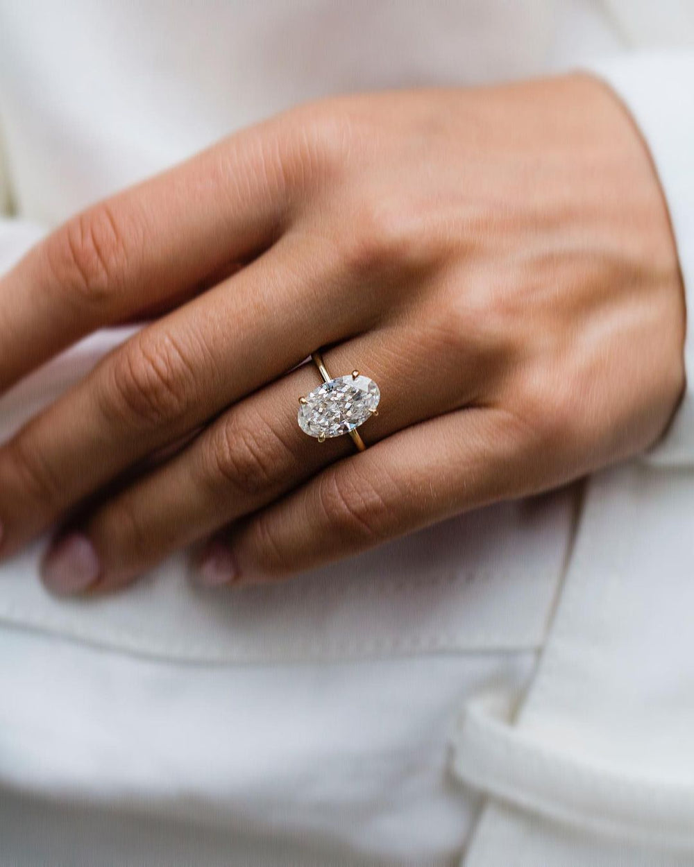 Oval Cut Labgrown Engagement Ring