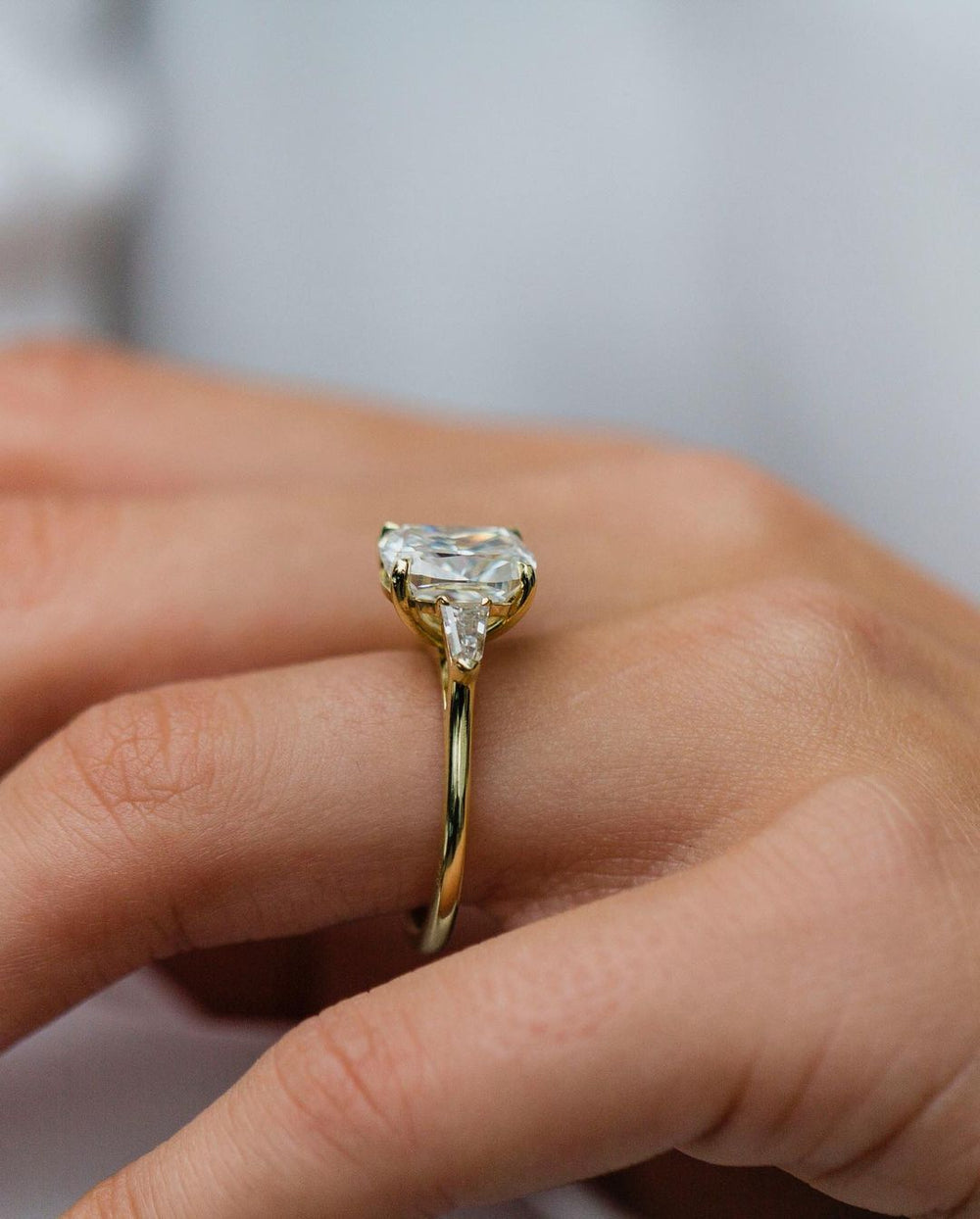 Cushion Cut Labgrown Engagement Ring