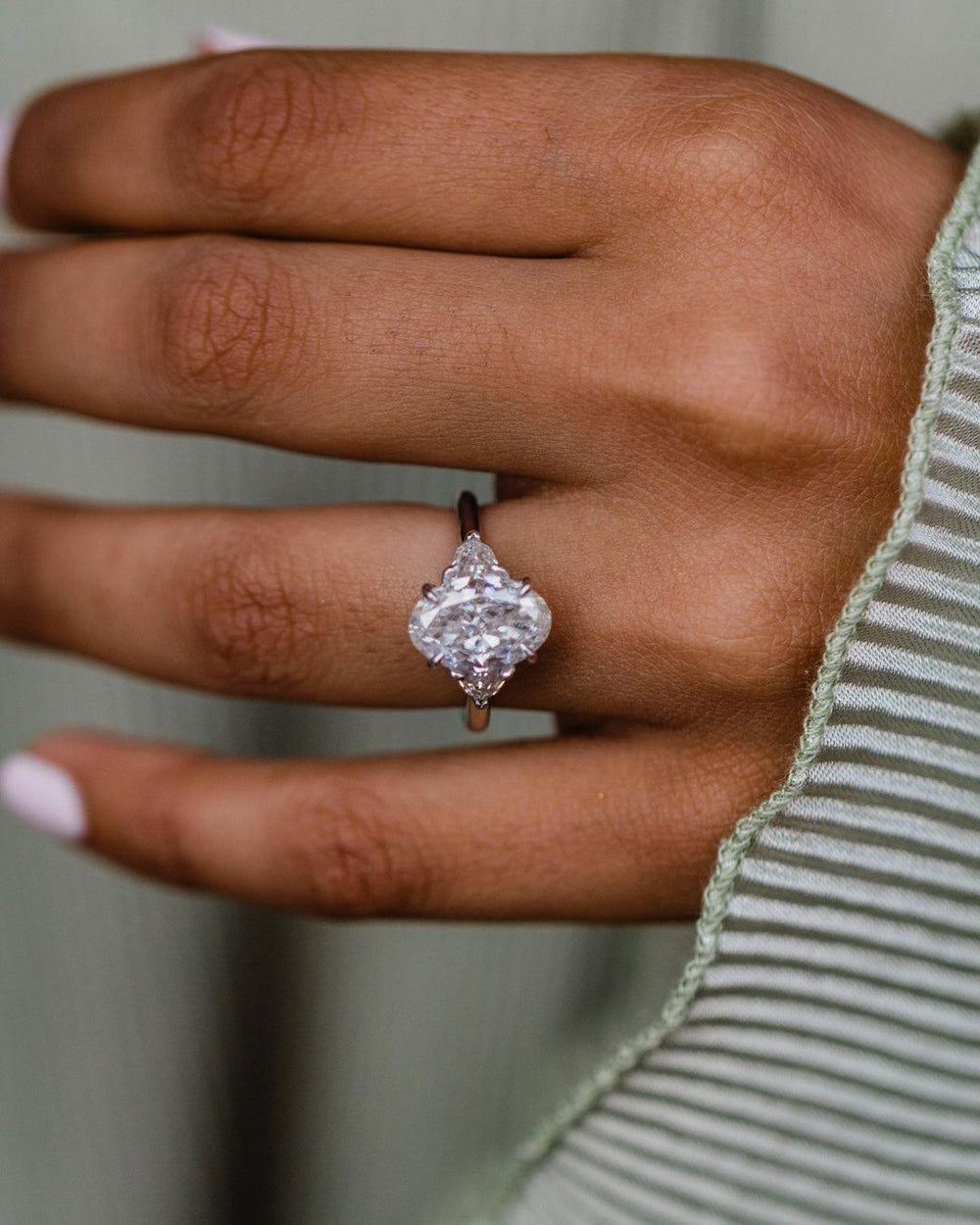 Oval Cut Labgrown Engagement Ring