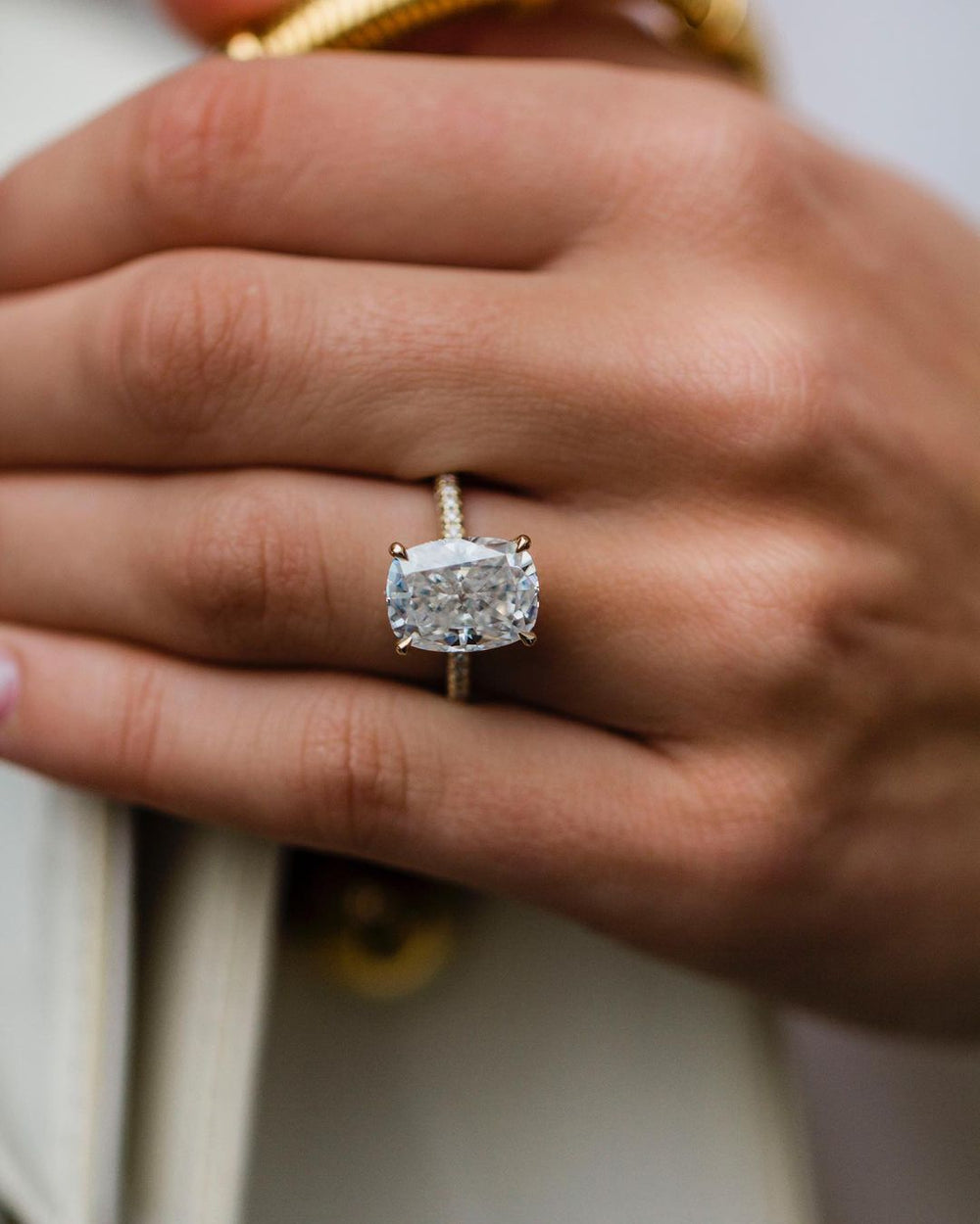 Cushion Cut Labgrown Engagement Ring
