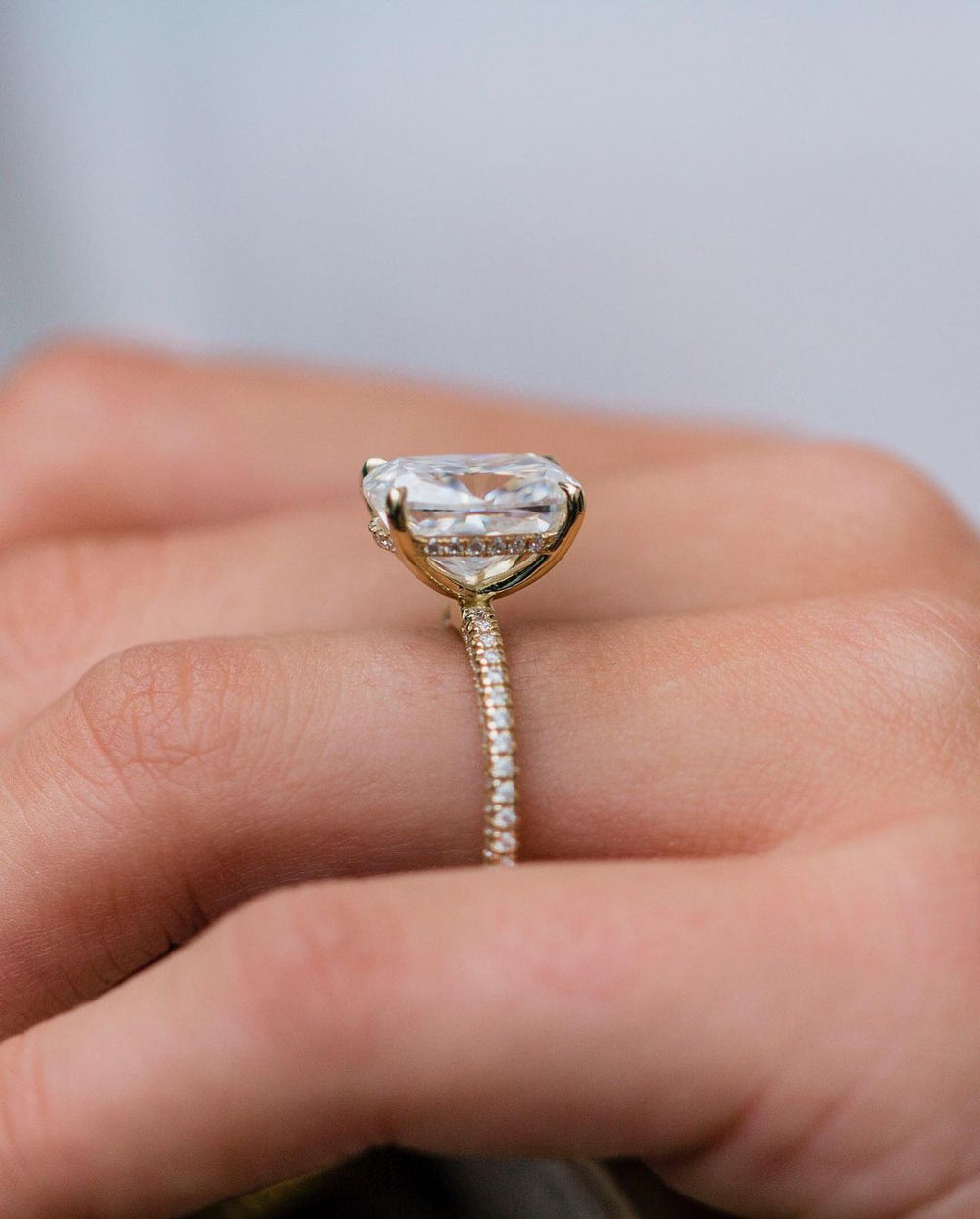 Cushion Cut Labgrown Engagement Ring
