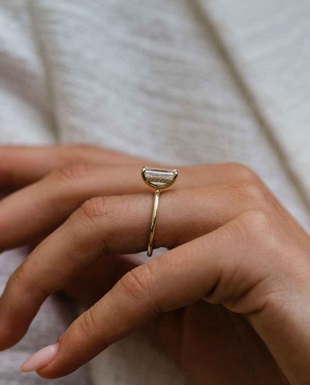 Emerald Cut Labgrown Engagement Ring