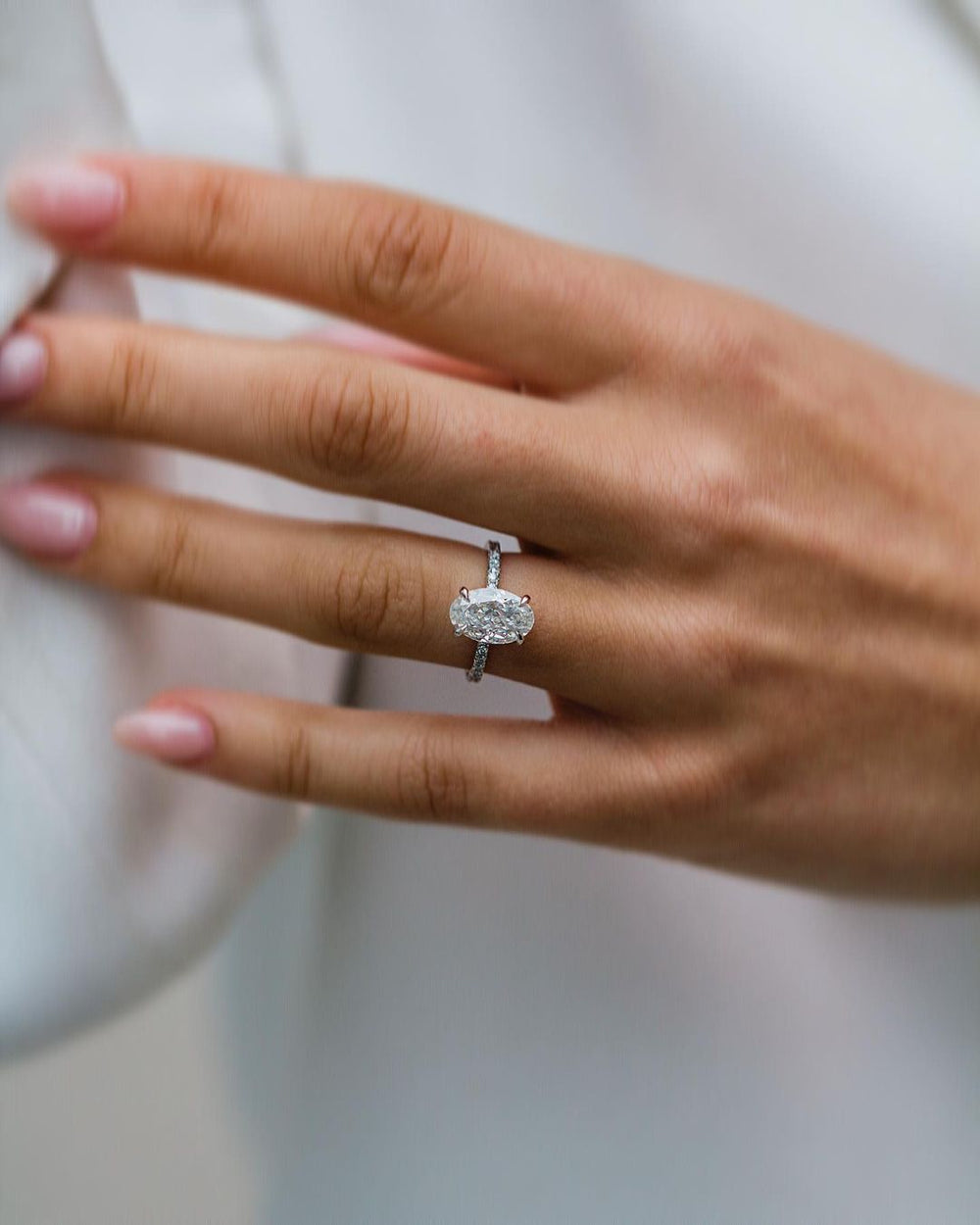 Oval Cut Labgrown Ring