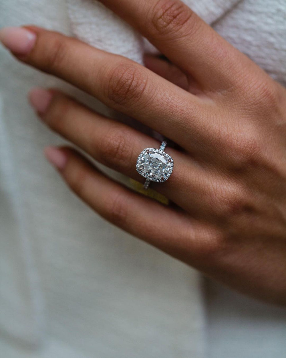 Cushion Cut Labgrown Engagement Ring