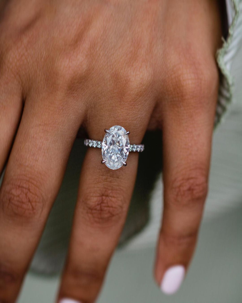 Oval Cut Labgrown Engagement Ring