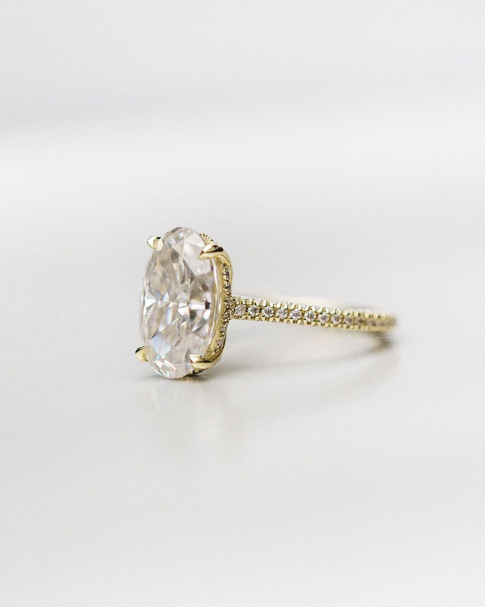 Oval Cut Labgrown Ring