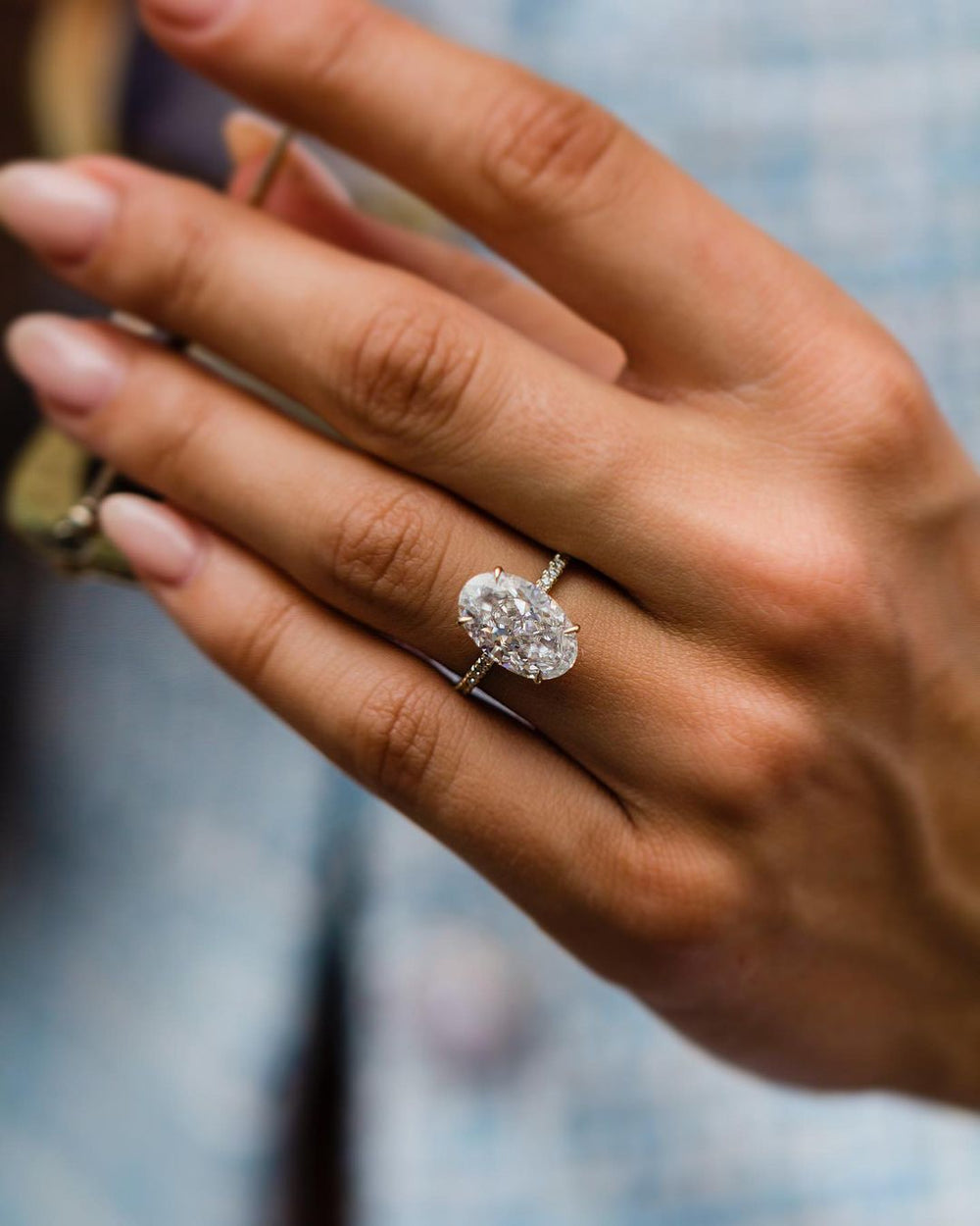 Oval Cut Labgrown Engagement Ring