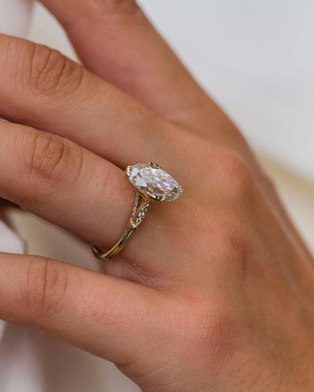 Old mine Oval Cut Labgrown Ring