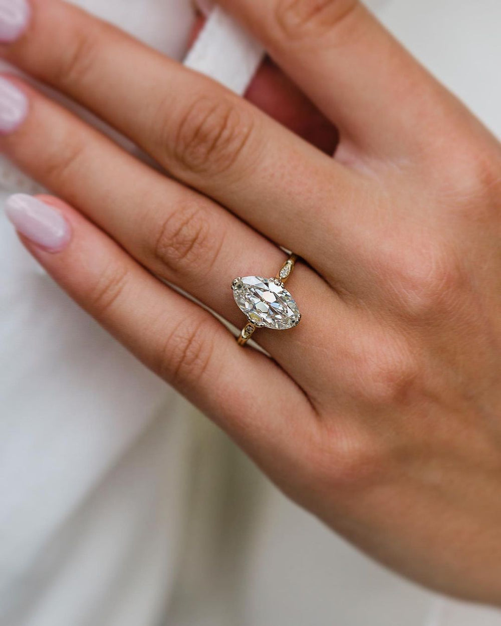 Old mine Oval Cut Labgrown Ring