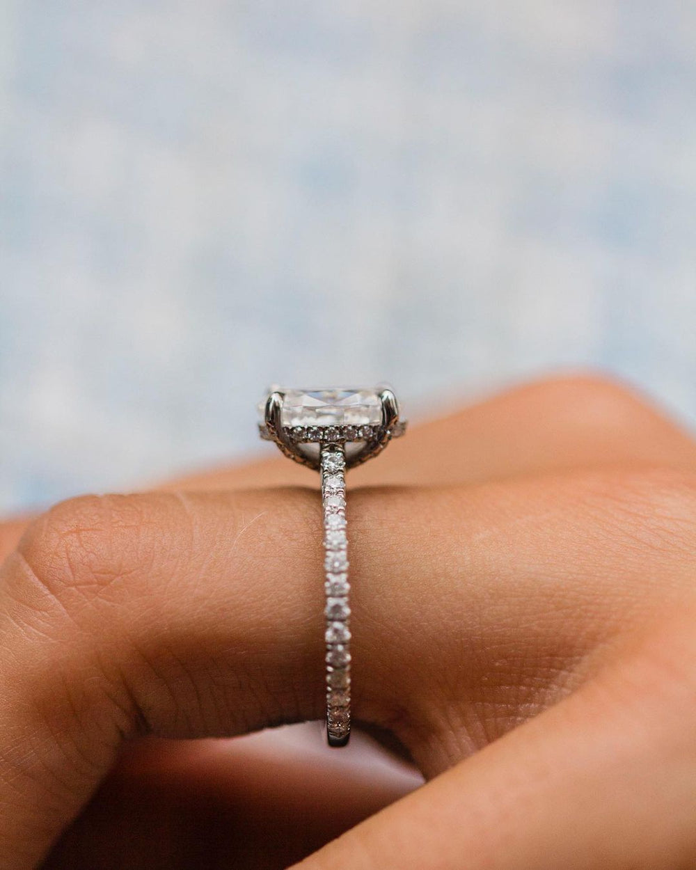 Oval Cut Labgrown Engagement Ring