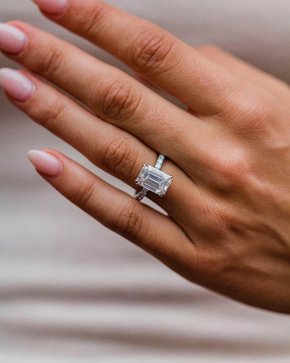 Emerald Cut Labgrown Engagement Ring