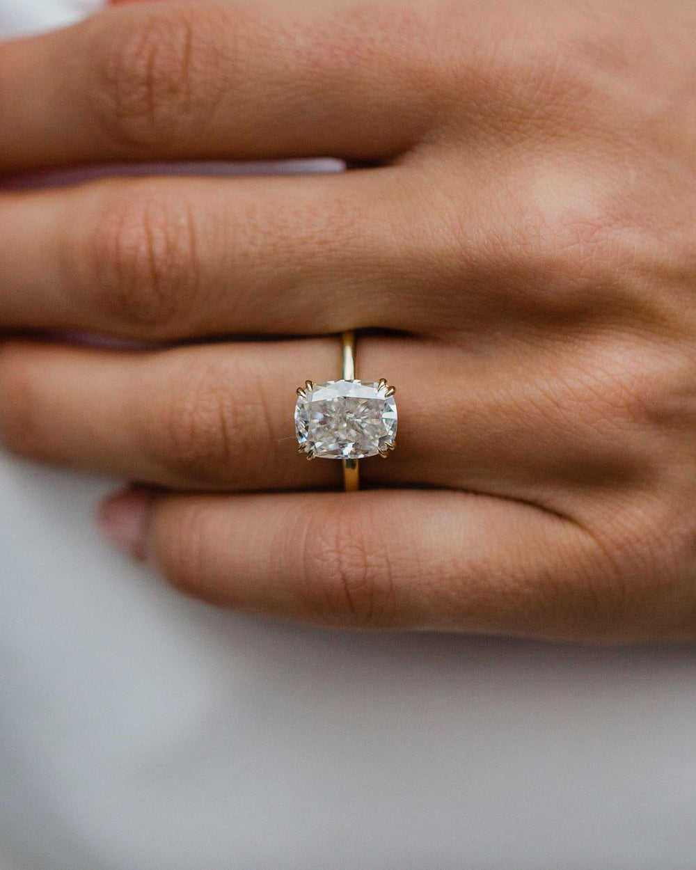 Cushion Cut Labgrown Engagement Ring