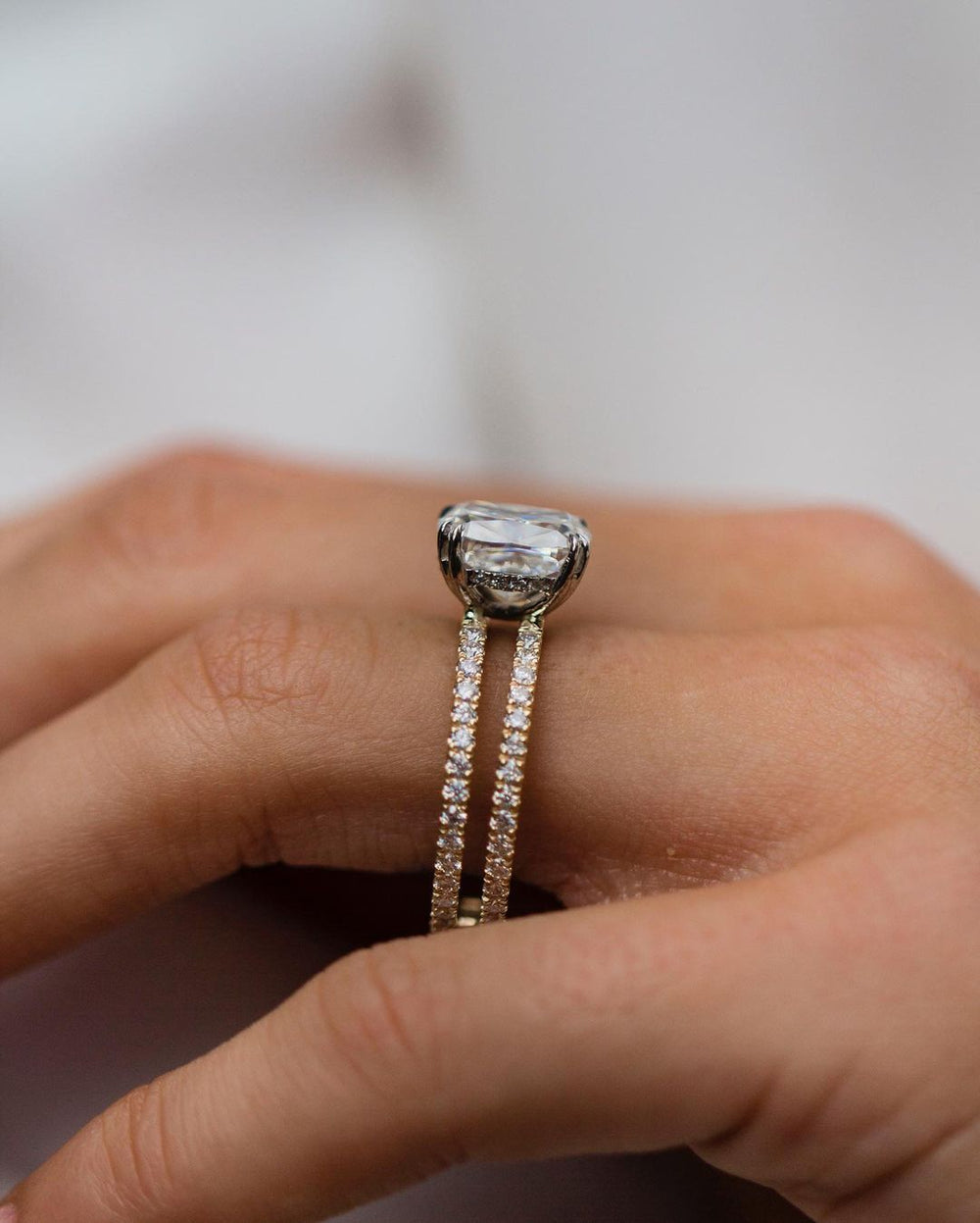 Cushion Cut Labgrown Engagement Ring