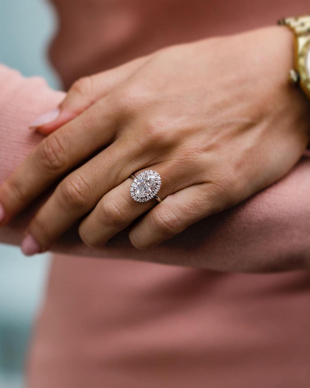 Oval Cut Labgrown Ring