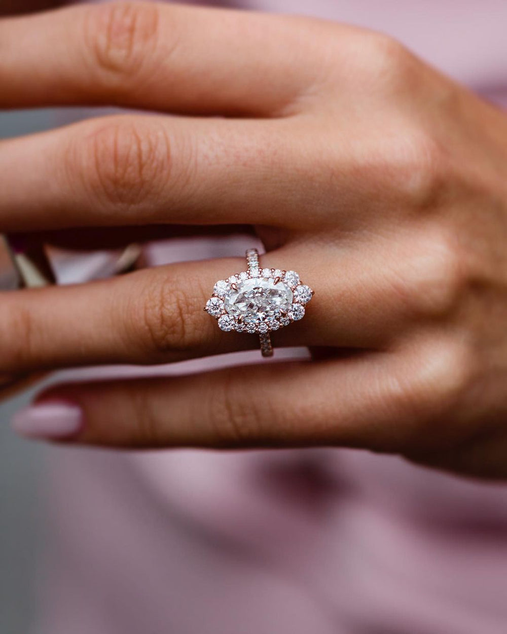 Oval Cut Labgrown Engagement Ring