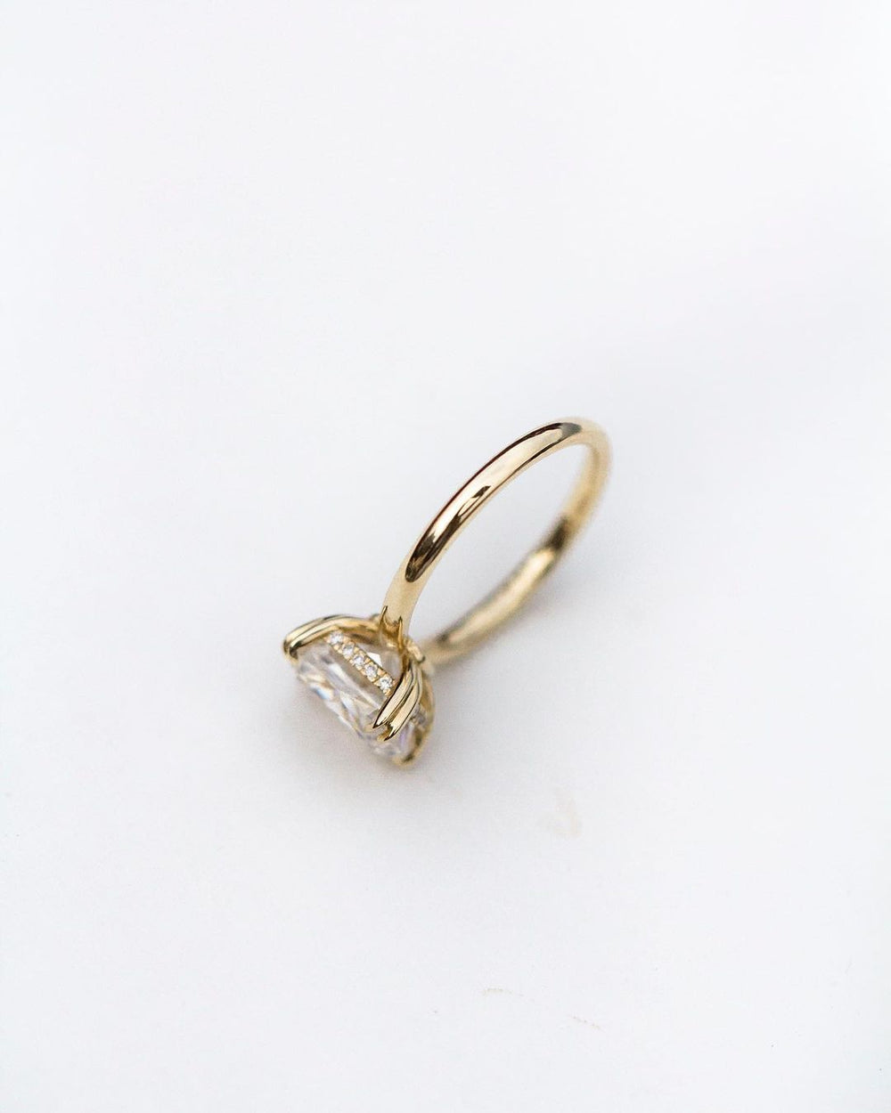 Cushion Cut Labgrown Engagement Ring
