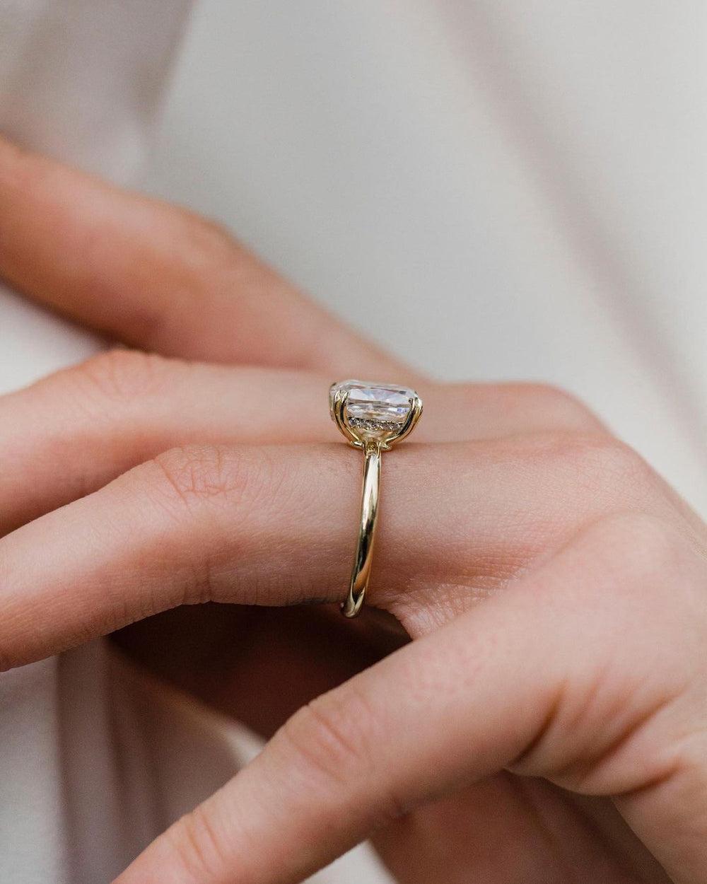 Cushion Cut Labgrown Engagement Ring