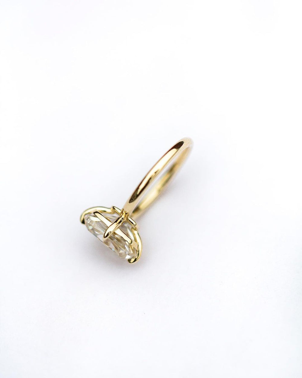 Cushion Cut Labgrown Engagement Ring
