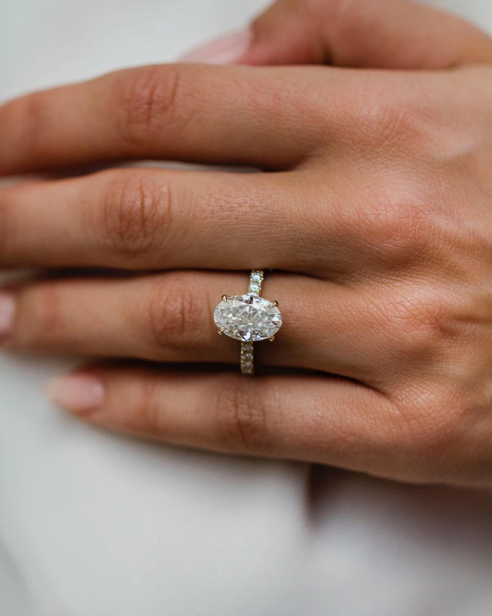 Oval Cut Labgrown Engagement Ring