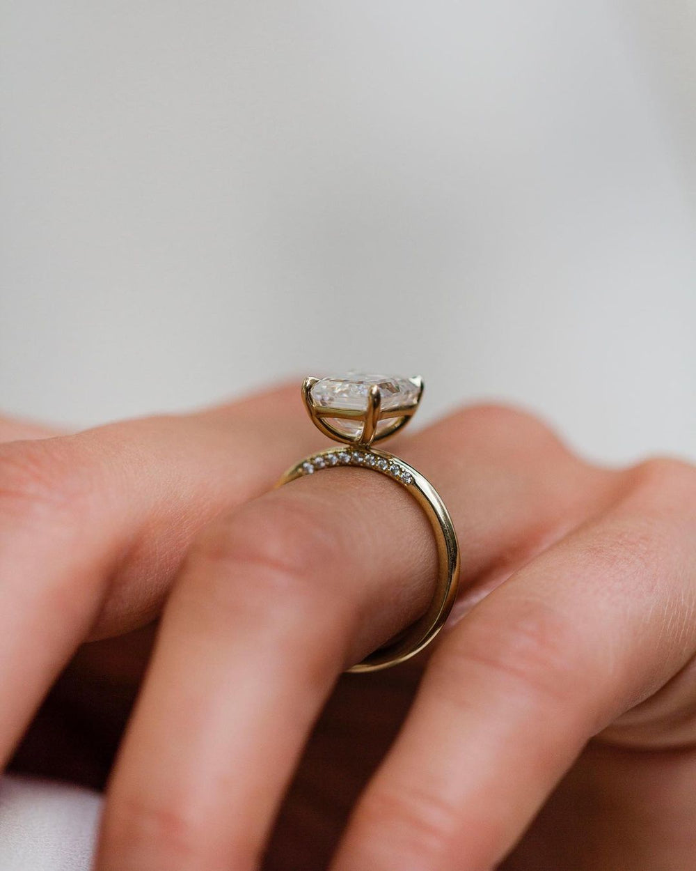 Emerald Cut Labgrown Engagement Ring