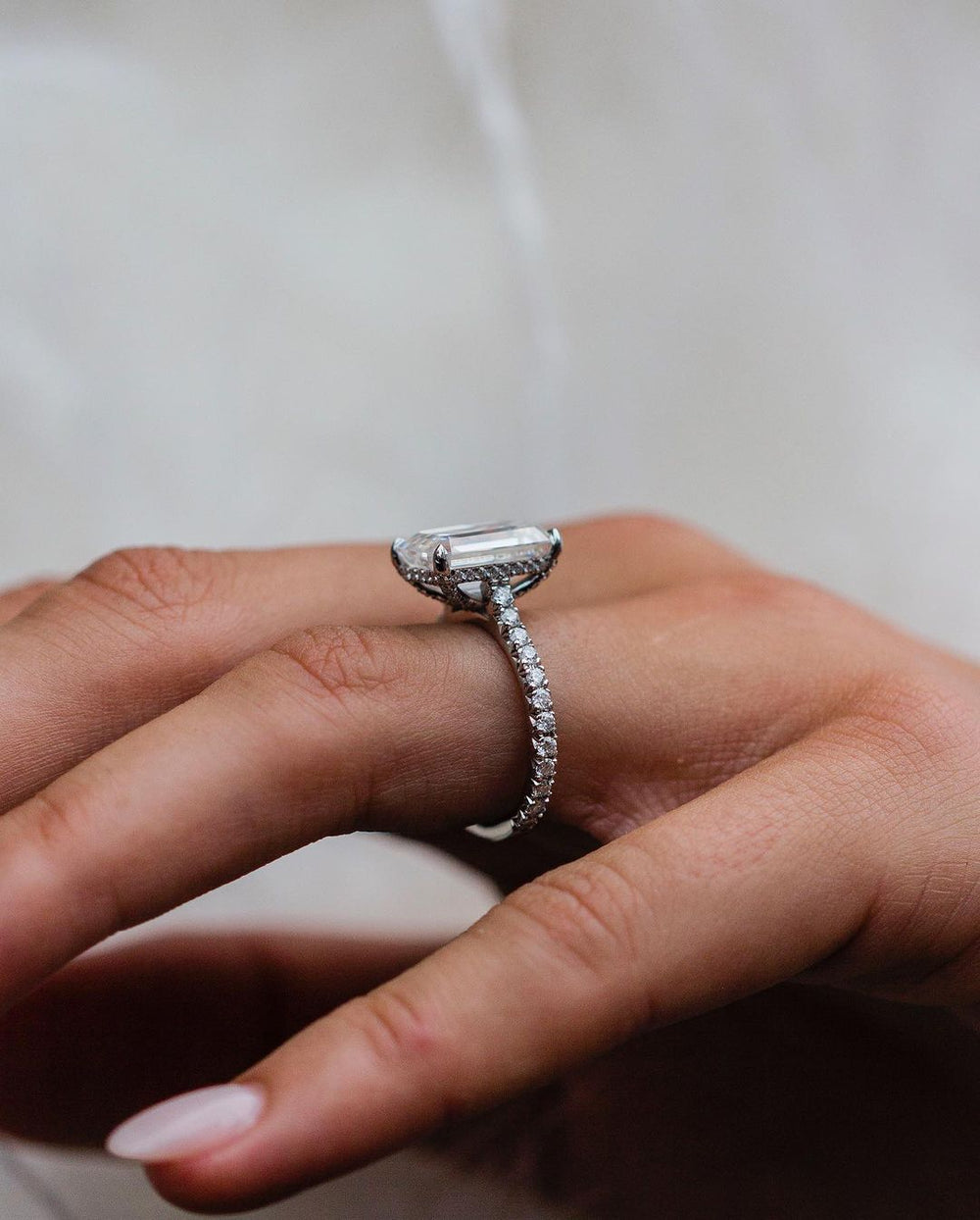 Emerald Cut Labgrown Engagement Ring