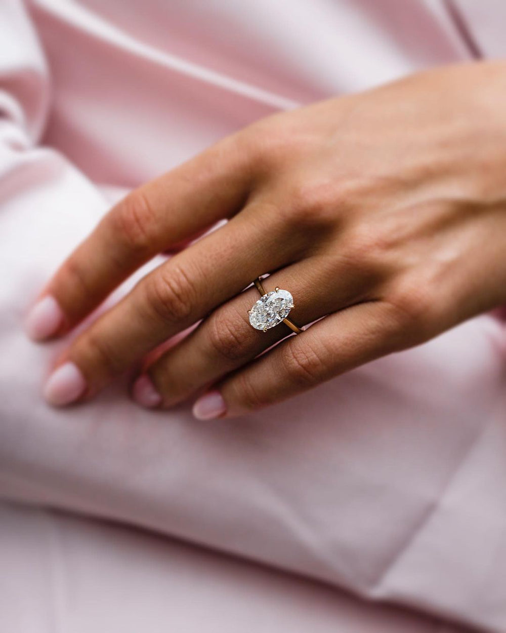 Oval Cut Labgrown Engagement Ring