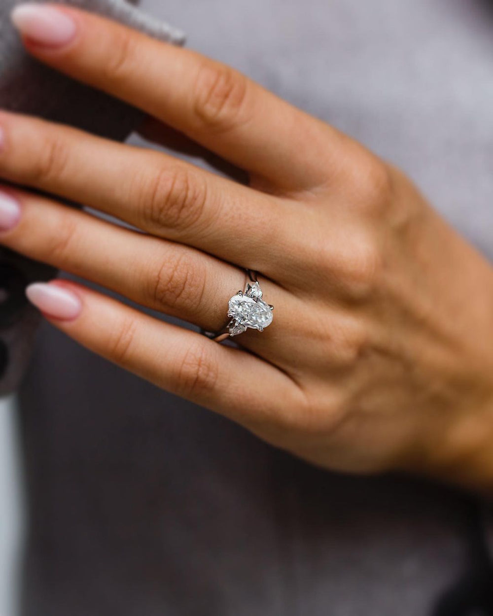 Oval Cut Labgrown Engagement Ring