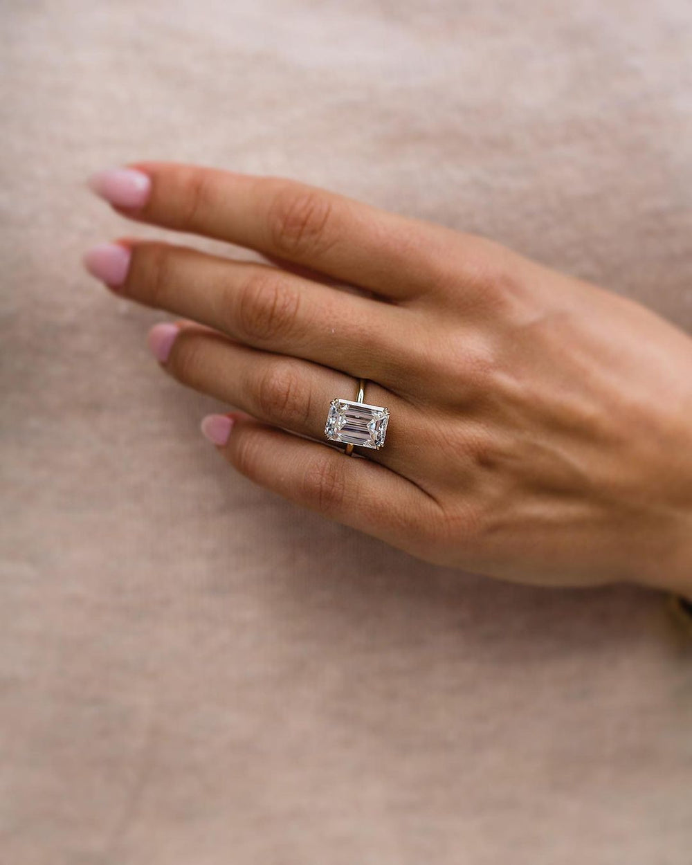 Emerald Cut Labgrown Engagement Ring