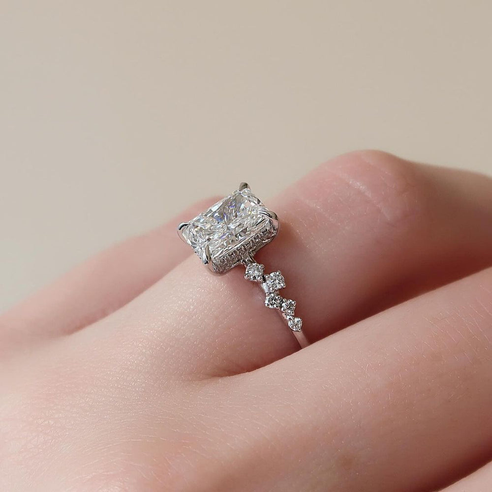 Radiant Cut Labgrown Engagement Ring