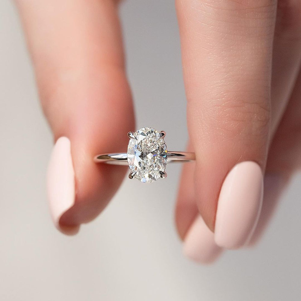 Oval Cut Labgrown Engagement Ring