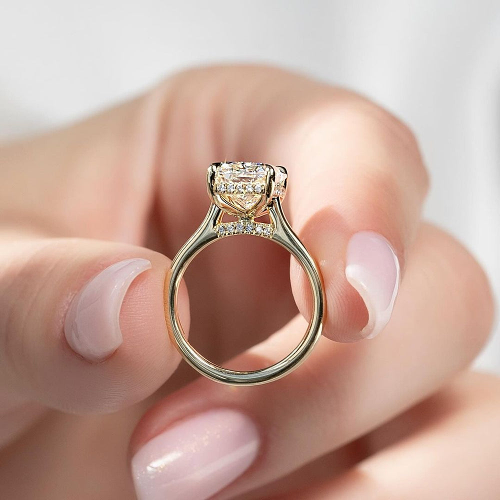 Radiant Cut Labgrown Engagement Ring