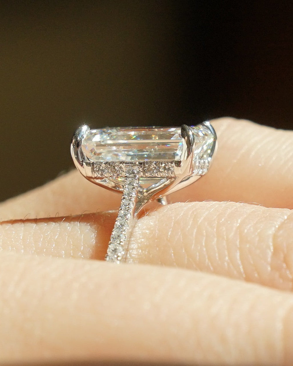 Emerald Cut Labgrown Engagement Ring