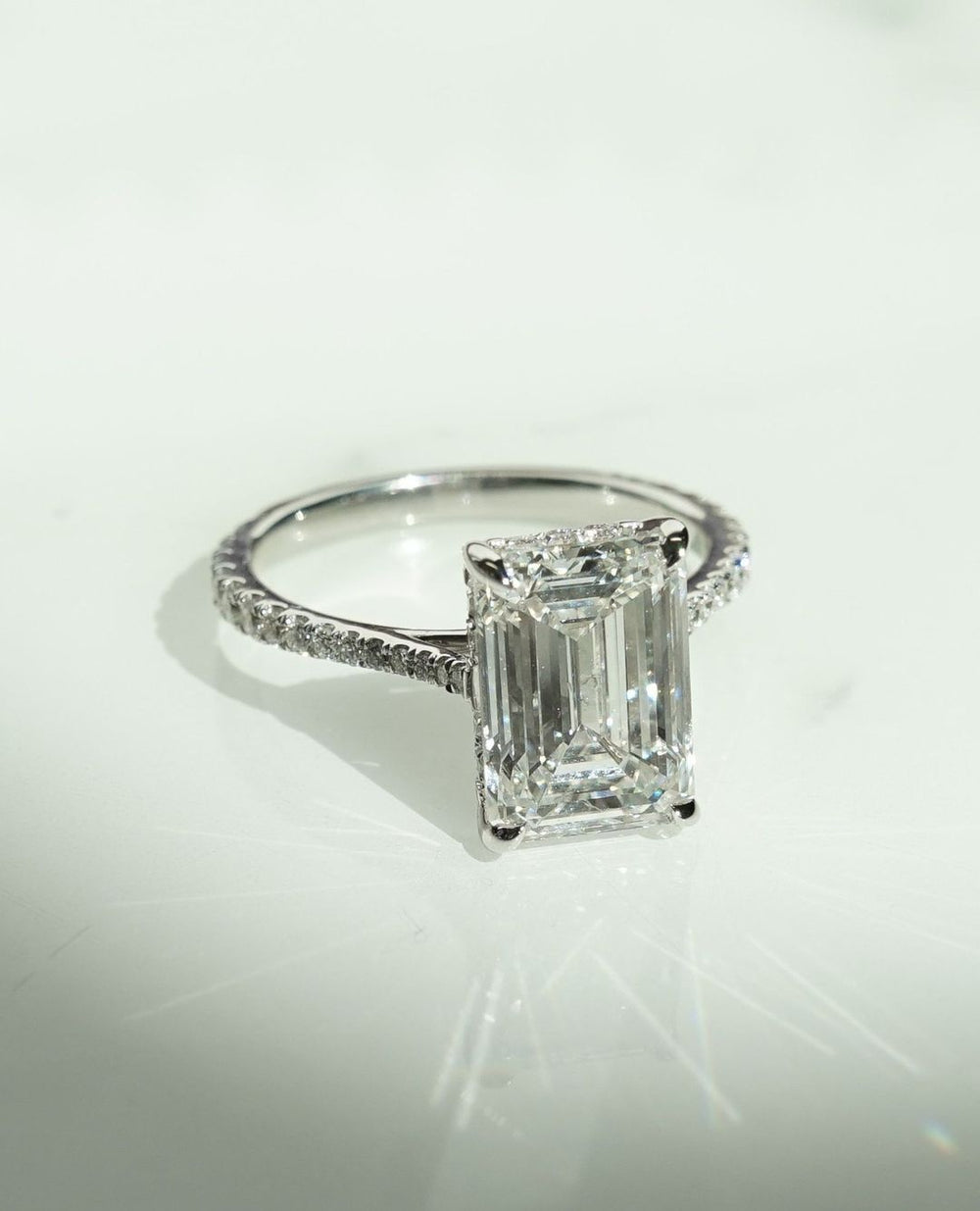 Emerald Cut Labgrown Engagement Ring