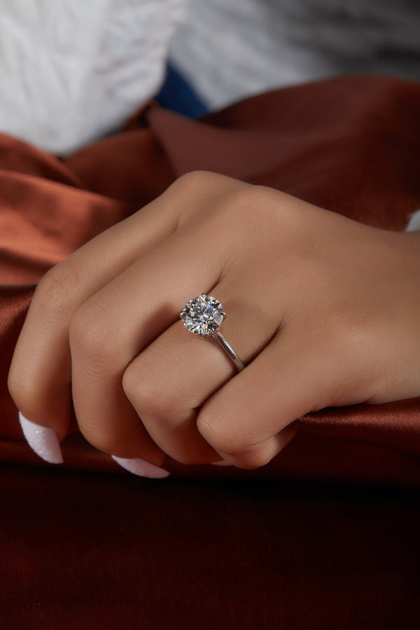 Round Brilliant Cut Labgrown Engagement Ring